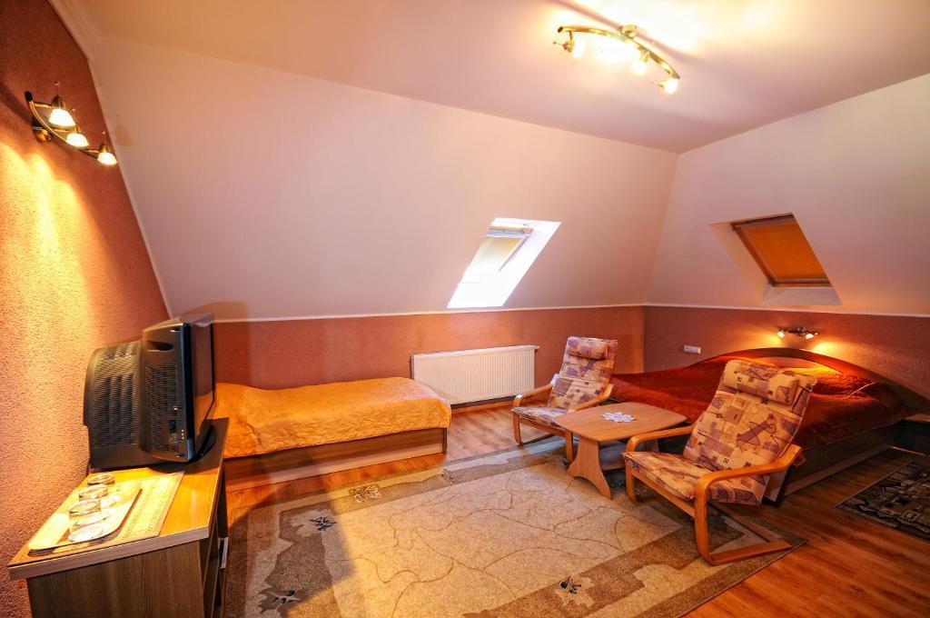 Hotel Magnat Mukaczewo Pokój zdjęcie