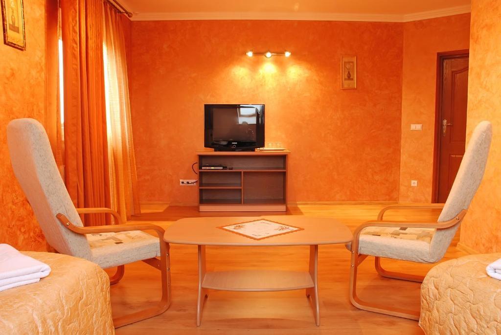 Hotel Magnat Mukaczewo Pokój zdjęcie